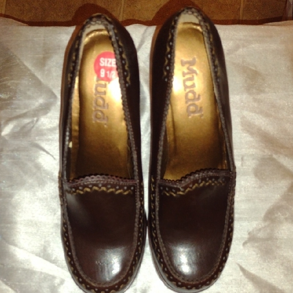 Mudd Brown Leather Loafers Slip-On Classic